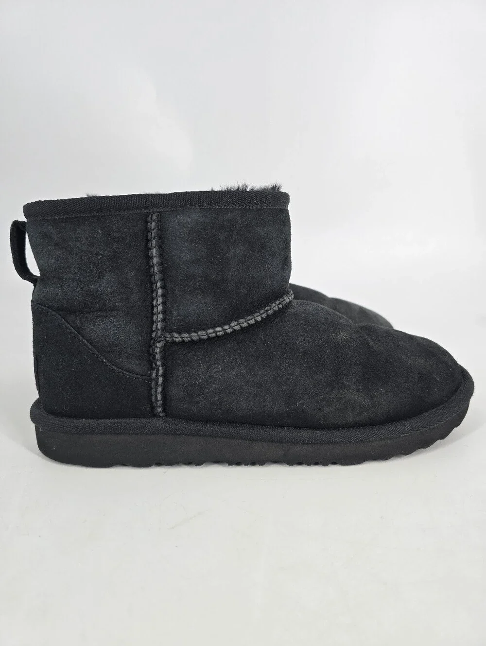 UGG Classic Mini II Boots Black Kids Size 5